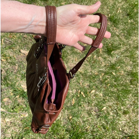 Coach’s Brown Pebbled Leather Satchel - Picture 11 of 12